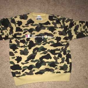 Camo Bape x Champion Pull Over